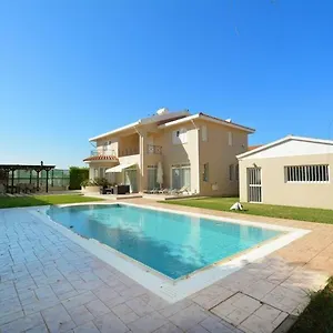 Βίλα Daryah Sirina Bay Πρωταράς